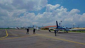 Archivo:Quetzaltenango International Airport, Guatemala