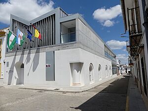 Archivo:Ayuntamiento de La Luisiana