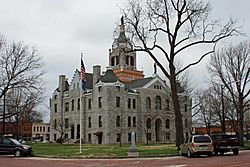 Bates County Courthouse.jpg