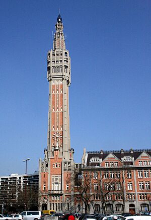 Archivo:Beffroi Lille