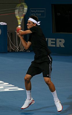 Archivo:Bernard Tomic at the 2009 Brisbane International