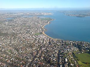 Archivo:Eastern Beaches Of Auckland City