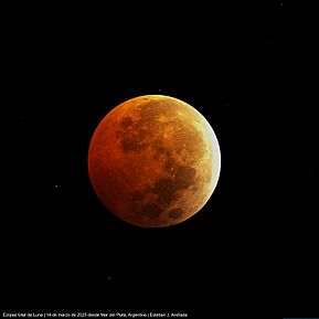 Archivo:Eclipse total de Luna 14 de marzo de 2025 - Esteban J. Andrada
