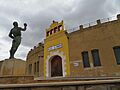 Estatua de Silvino Zafón, “El Niño de la Estrella", frente a la plaza de toros de Vilafranca del Cid