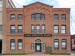 Ford Piquette Avenue Plant - Front Façade