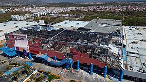 Archivo:Impacto del huracán Otis en México - Puerto del Marqués - 2