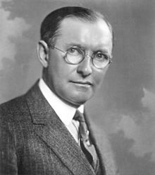Jameslewis kraft portrait.jpg