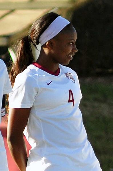 Jamia Fields 2013 (cropped)