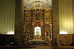 Archivo:La Virgen del Camino 09 Santuario by-dpc