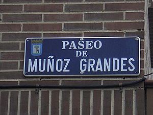 Archivo:Paseo de Muñoz Grandes