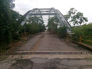 Puente abandonado.jpg