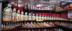 Archivo:Russian.dolls.hugeset.arp