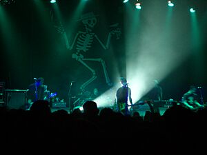 Archivo:SocialDistortionFillmore