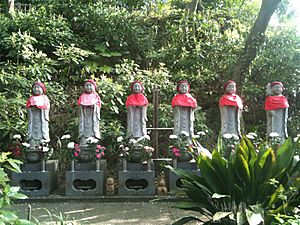 Archivo:Takahatsu six jizo