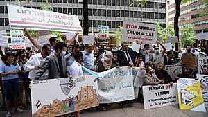 Archivo:08-14 42 March for Yemen (50227234033)