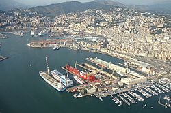 Aerial view - Harbour of Genoa, Italy - DSC01156.JPG