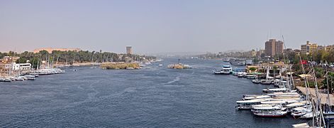 Aswan Nile Panorama R02