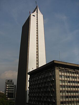 Archivo:Coltejer-Medellin