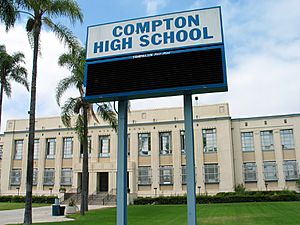 Archivo:Compton High School billboard