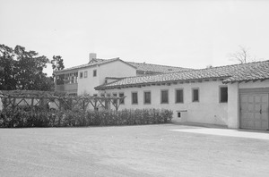 Archivo:Historic American Buildings Survey, Photographed by Daniel Cathcart, March 8th, 1934. GENERAL VIEW OF NORTH SIDE - Casa de los Cerritos, 4600 American Avenue, Long Beach, Los HABS CAL,19-LONGBN,1-8 (cropped)