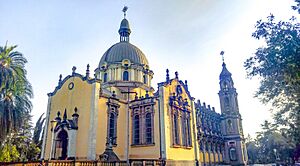 Archivo:Holy Trinity Cathedral Church
