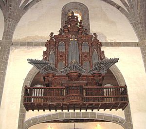 Archivo:Iglesia de la Candelaria de Zafra, órgano