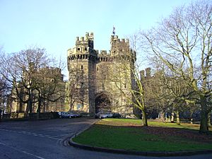 Archivo:Lancaster Castle
