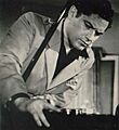LautaroMurúa-DemasiadoJovenes-1958