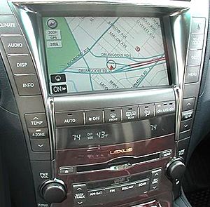 Archivo:Lexus Gen V navigation system