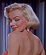 Archivo:Marilyn Monroe in How to Marry a Millionaire trailer