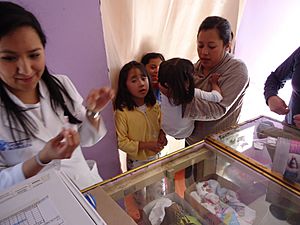 Archivo:National Immunization Campaign in "San Miguel Topilejo"