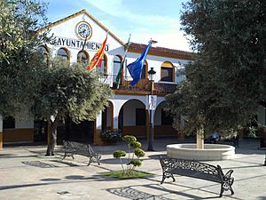 Archivo:Plaza de Andalucía de Bormujos