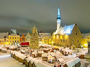 Archivo:Tallinn christmas market