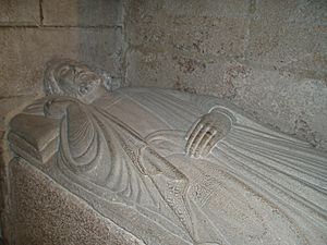 Archivo:Tomb of Afonso VIII de Galicia León (Capela das Reliquias da catedral de Santiago de Compostela)