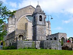 Urkiola - Santuario 29.jpg