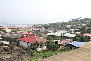 Archivo:View on Luba, Bioko, 2013 3