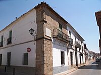Archivo:VillanuevaInfantes-Casa-natal-STomas