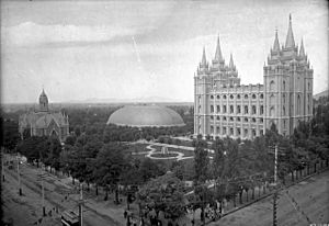Archivo:1897 Temple Square