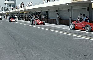 Archivo:1957ArgentineGP03
