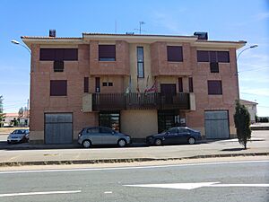 Archivo:Ayuntamiento de Valdepolo