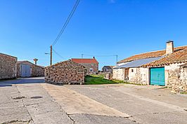 Calles en Tremedal de Tormes.jpg