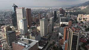 Archivo:Centro Internacional aéreo