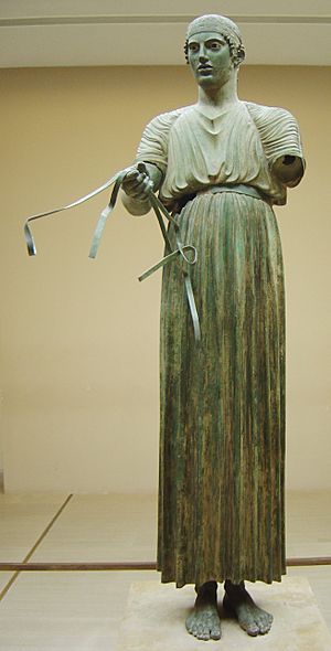 Archivo:Delphi charioteer front DSC06255