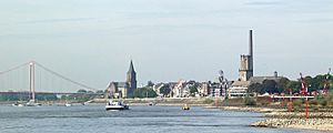 Archivo:Emmerich am Rhein Osten