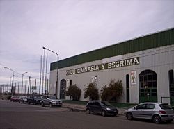 Archivo:Estadio de gimnasia de comodoro rivadavia
