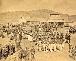Archivo:Gathering for the Parade, Loyalist Centennial, Saint John, New Brunswick