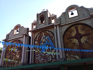 Archivo:Iglesia de la Inmaculada Concepción (Caaguazú)