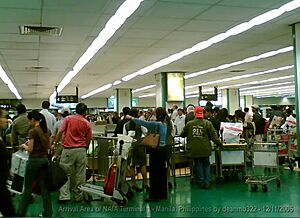 Archivo:Ninoy Aquino International Airport, Terminal 1 arrival area