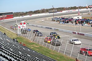 Archivo:North Wilkesboro Speedway 2