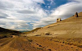 Paisaje en los alrededores del Monte Zeballos, Santa Cruz, Argentina - panoramio.jpg